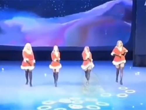 В Нижнем Тагиле потребовали наказать организаторов шоу со стрип-танцем Снегурочек на детском празднике (ВИДЕО)