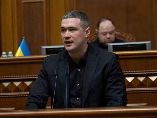 СМИ: новым главой Минобороны Украины назначен телефонный мошенник (ФОТО)