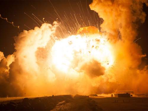 После удара ВС РФ над Одессой летали контейнеры с оружием НАТО (ФОТО, ВИДЕО)