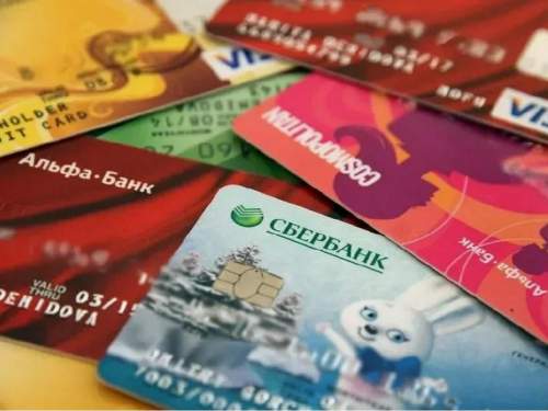 Россиянам начали блокировать счета при оплате туров