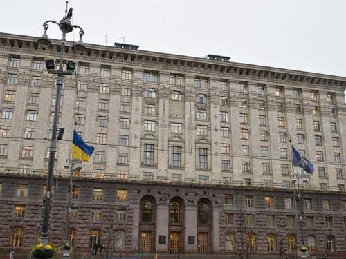 В мэрии Киева проходят обыски