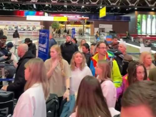 «Аэрофлот» сообщил о сбое в системе бронирования: более 20 рейсов отменены (ВИДЕО)