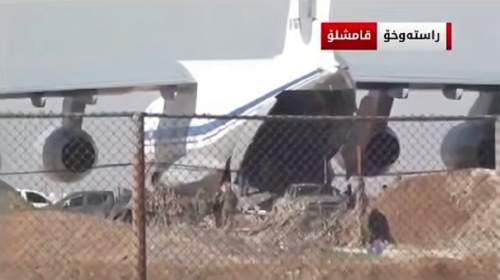 СМИ: Россия начала выводить войска из Сирии для переброски на Украину (ФОТО)