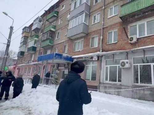 В Москве и Пензе погибли женщины, на которых рухнули льдины с крыш (ФОТО, ВИДЕО)