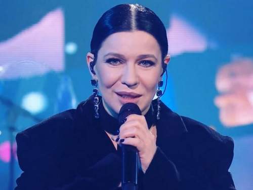 СМИ: певица Елка получила паспорт РФ, отказавшись от украинского гражданства