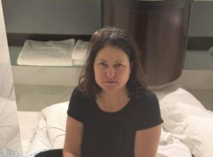 &laquo;Неэротичное фото&raquo;: Захарова оценила снимок спящей в ванной в Киеве посла ЕС (ФОТО)