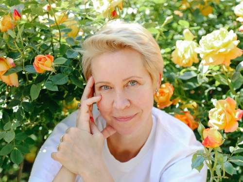 Суд отменил приговор телеведущей Лазаревой* по иноагентскому делу