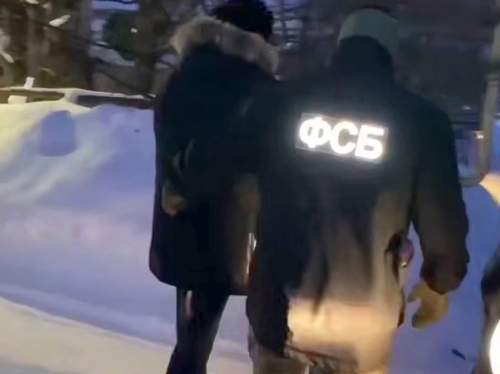 На Алтае задержаны депутаты-коммунисты, подозреваемые в мошенничестве и хищении 4,6 млн рублей (ФОТО, ВИДЕО)