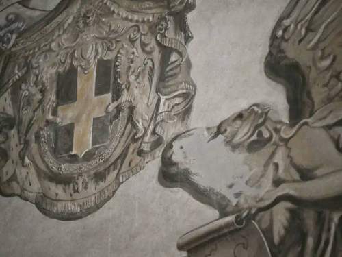 «Велел Ватикан»: в Италии стерли «лицо Мелони» с фрески в римской церкви (ФОТО)