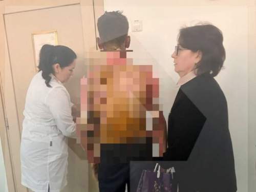 По делу о нападении девочки на школу в Красноярске задержаны пожилые вахтерша и охранница (ФОТО, ВИДЕО)