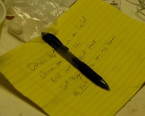 В Сети обсуждают тюремные заметки Эпштейна с &laquo;планом побега&raquo; (ФОТО)