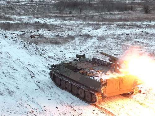 Запад в панике из-за нового наступления ВС РФ на двух направлениях Запад в панике из-за нового наступления ВС РФ на двух направлениях