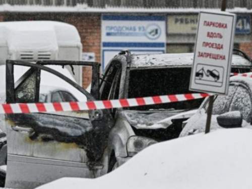 СМИ: у здания Управделами Президента взорвался автомобиль (ФОТО, ВИДЕО)