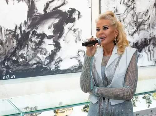 Отсидевшая за коррупцию экс-чиновница МО открыла галерею в Москве (ФОТО)