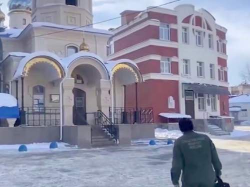 «Сделали замечание»: в храме Челябинска парень ударил ножом двух женщин (ФОТО, ВИДЕО)