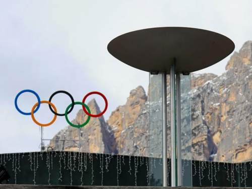 Спортсменам из РФ на Олимпиаде  2026 отказались дарить телефоны