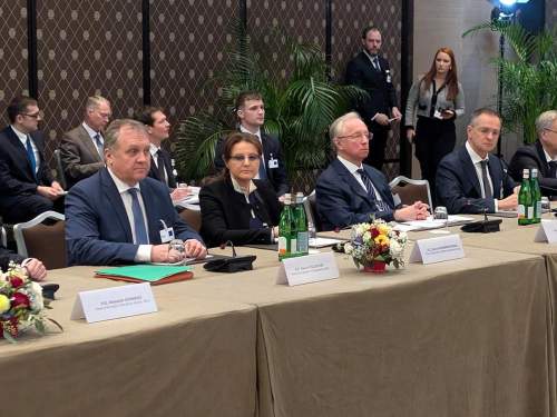 &laquo;Было тяжело&raquo;: чем завершились в Швейцарии переговоры РФ, Украины и США