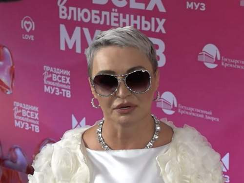 Лель сдала элиту в Кремле: зал притих после шокирующего признания (ВИДЕО)