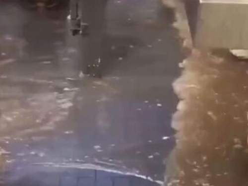 WSJ: авианосец США Gerald Ford США за $13 млрд &laquo;обделался&raquo; у берегов Ирана