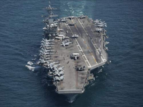 Иран ударил по авианосцу ВМС США USS Abraham Lincoln четырьмя ракетами