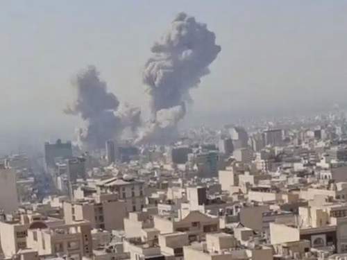 Шокирующий сюрприз для Трампа: Иран запустил секретный план Хаменеи Шокирующий сюрприз для Трампа: Иран запустил секретный план Хаменеи