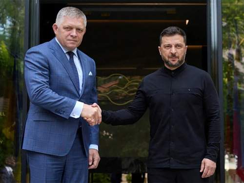 &laquo;Я не доверяю ему, даже в том, что у него нос между глазами&raquo;: Фицо унизил Зеленского