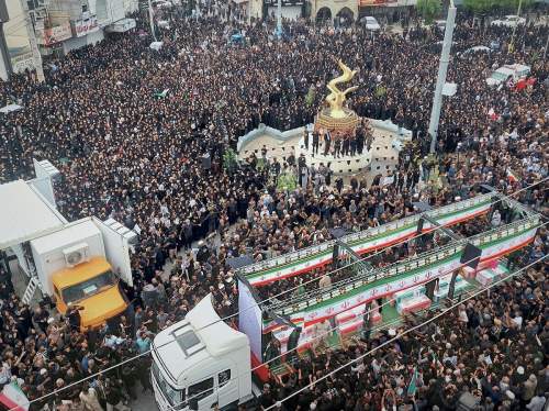 Власти Ирана установили личности виновных в гибели школьниц в Минабе (ФОТО, ВИДЕО) Власти Ирана установили личности виновных в гибели школьниц в Минабе (ФОТО, ВИДЕО)