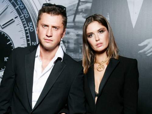 «От меня отвернулись»: Прилучный впервые ответил на обвинения Муцениеце в домашнем насилии «От меня отвернулись»: Прилучный впервые ответил на обвинения Муцениеце в домашнем насилии