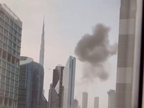 Иран атаковал международный финансовый центр в Дубае (ВИДЕО) Иран атаковал международный финансовый центр в Дубае (ВИДЕО)