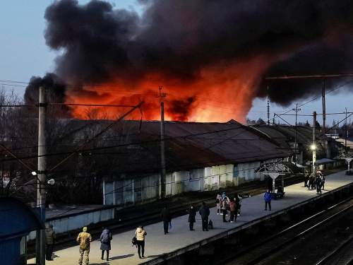 ВС РФ в ответ атаку за Брянск и Сочи устроили ад на Украине  Киев в огне (ФОТО)