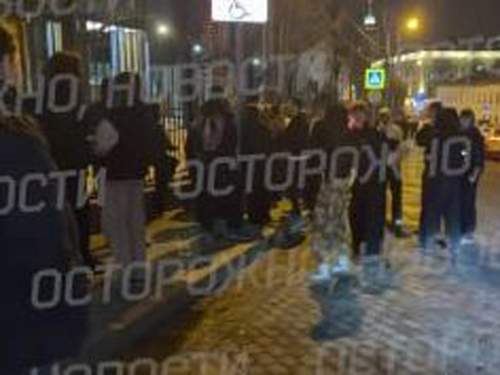 СМИ: толпа напала на прихожан синагоги в центре Москвы (ВИДЕО)