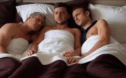 Коллаж с Зеленским, Макроном и Стармером в постели нашли в файлах Эпштейна (ФОТО)