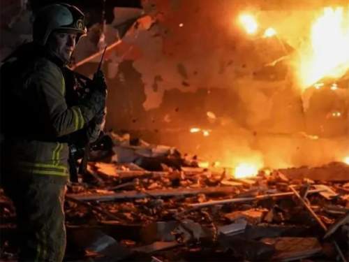 ВС РФ шокировали украинцев масштабной атакой 800 БПЛА (ВИДЕО) ВС РФ шокировали украинцев масштабной атакой 800 БПЛА (ВИДЕО)