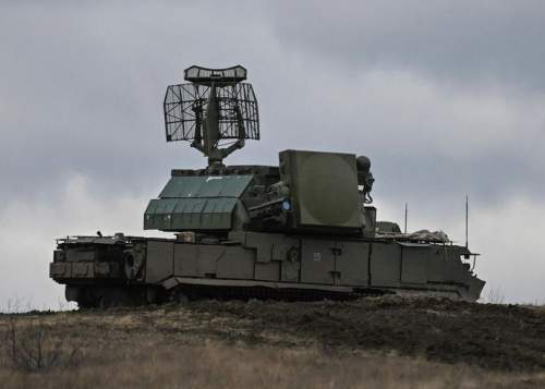 БПЛА ВСУ снова атакуют Москву: СМИ узнали подробности (ВИДЕО) БПЛА ВСУ снова атакуют Москву: СМИ узнали подробности (ВИДЕО)