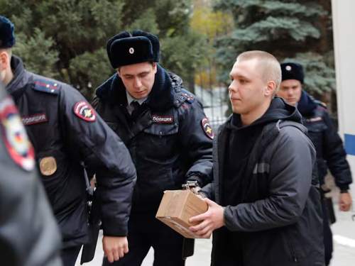 Меркачева: осуждённый за сожжение Корана Никита Журавель исчез во время этапирования Меркачева: осуждённый за сожжение Корана Никита Журавель исчез во время этапирования