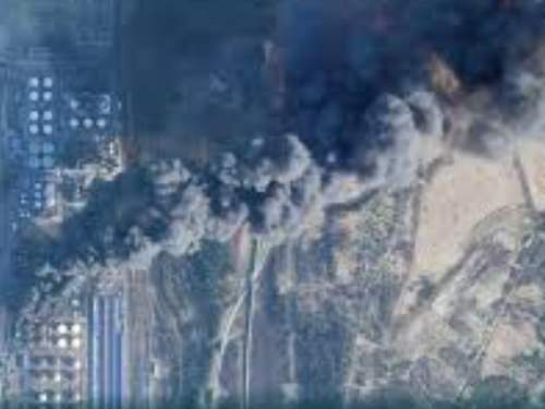 Москву и Ленобласть атаковали БПЛА ВСУ: снова горит порт Усть-Луга Москву и Ленобласть атаковали БПЛА ВСУ: снова горит порт Усть-Луга