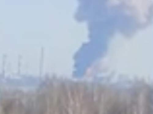 Мощный взрыв на заводе в Нижнекамске: минимум трое погибших (ВИДЕО) Мощный взрыв на заводе в Нижнекамске: минимум трое погибших (ВИДЕО)