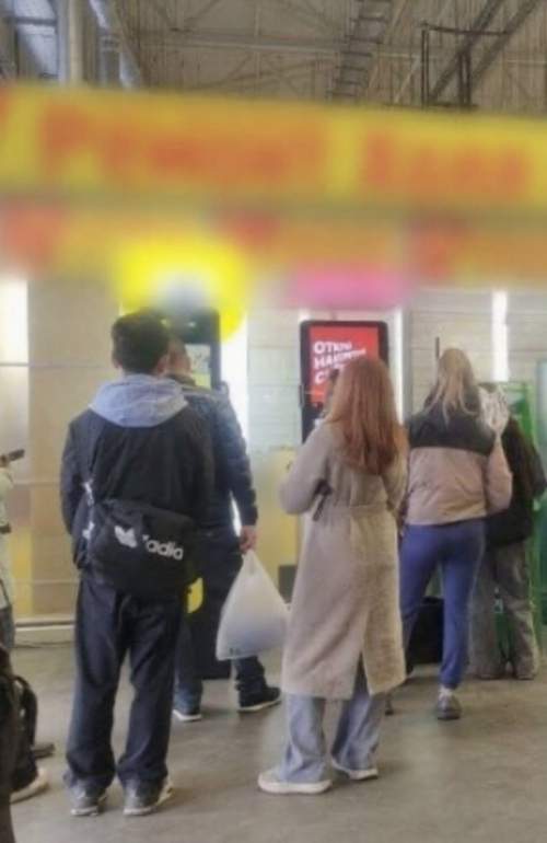 По всей России зафиксировали крупнейший сбой в оплате картами (ФОТО)