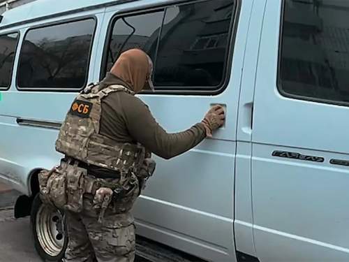 Украинского дипломата задержали на границе РФ с 12 кг золота и 14 кг ювелирки