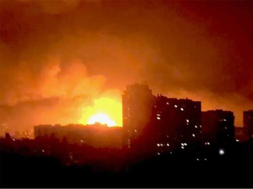 Киев в панике: «Герани» ВС РФ обрушились на Одессу (ВИДЕО) Киев в панике: «Герани» ВС РФ обрушились на Одессу (ВИДЕО)