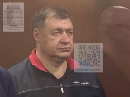 Экс-замглавы Курской области Дедова приговорили к 17 годам колонии Экс-замглавы Курской области Дедова приговорили к 17 годам колонии