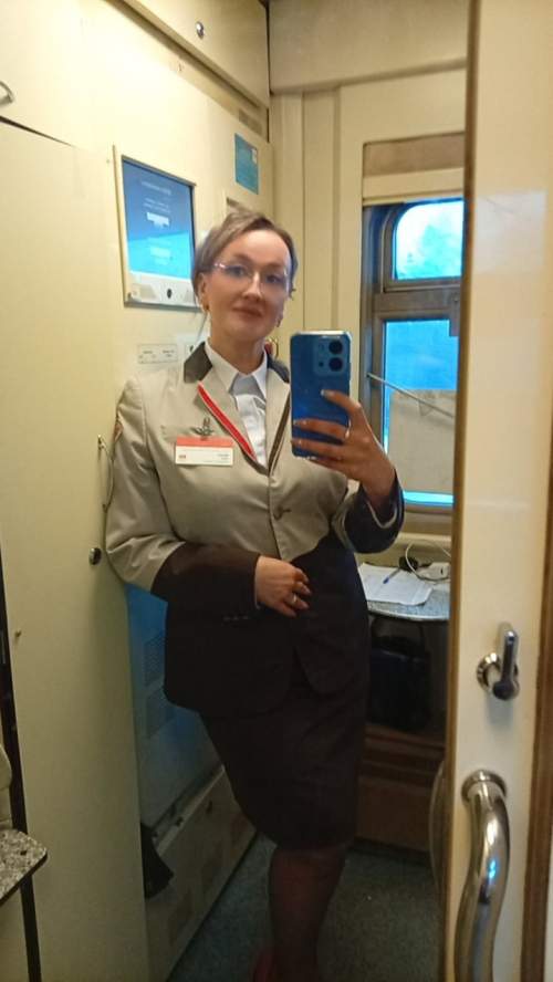 «Будет учиться заново ходить»: проводница, которую вытолкнули из поезда, рассказала о нападавшем (ФОТО, ВИДЕО)