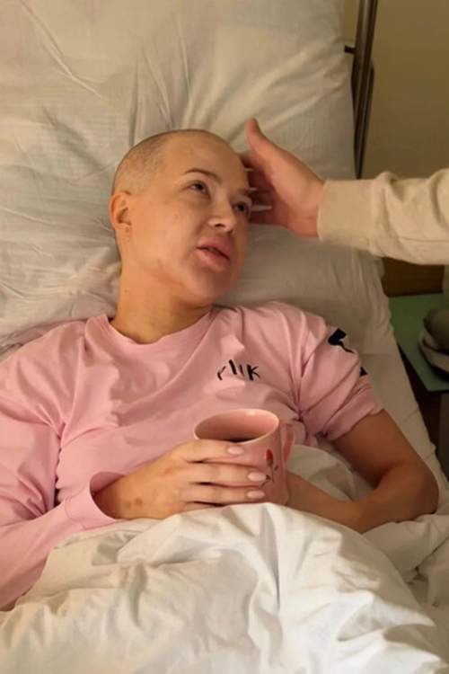 «Было совсем плохо»: появились новые фото Лерчек после химиотерапии (ФОТО) «Было совсем плохо»: появились новые фото Лерчек после химиотерапии (ФОТО)