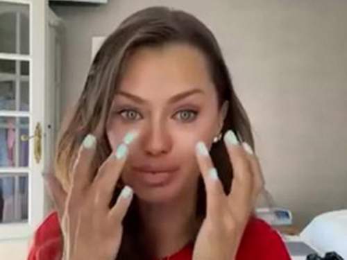 Боня разрыдалась после ответа Кремля — её обвиняют в связях с властью (ВИДЕО)