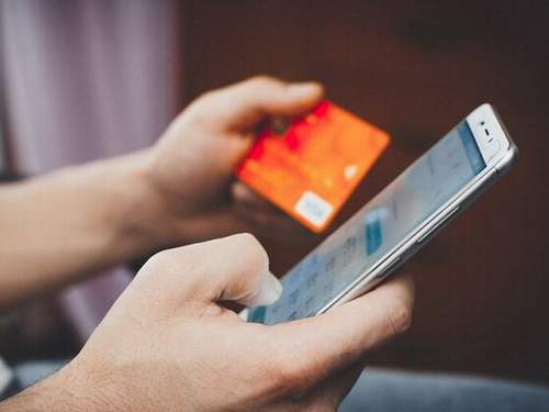 Банки потеряли доступ к паспортным данным клиентов через базу МВД