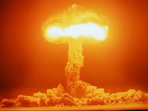 Сценарий с ядерными ударами по России: раскрыты детали учений Польши и Франции