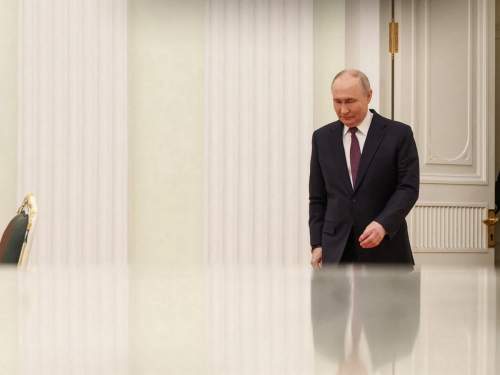 В Британии раскрыли, что стоит за волной публикаций о госперевороте в России В Британии раскрыли, что стоит за волной публикаций о госперевороте в России