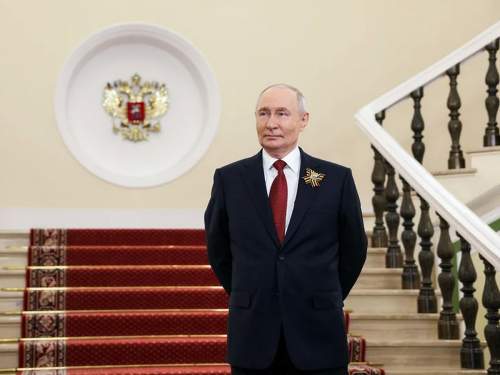 «Пусть приезжает»: Путин сделал Зеленскому неожиданное предложение «Пусть приезжает»: Путин сделал Зеленскому неожиданное предложение