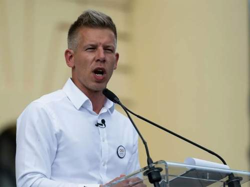 Мадьяр пошёл против Орбана из-за Украины и отменил его решение Мадьяр пошёл против Орбана из-за Украины и отменил его решение