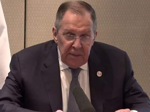 “Я не шучу”: Лавров потребовал вывести журналиста с пресс-конференции (ВИДЕО)